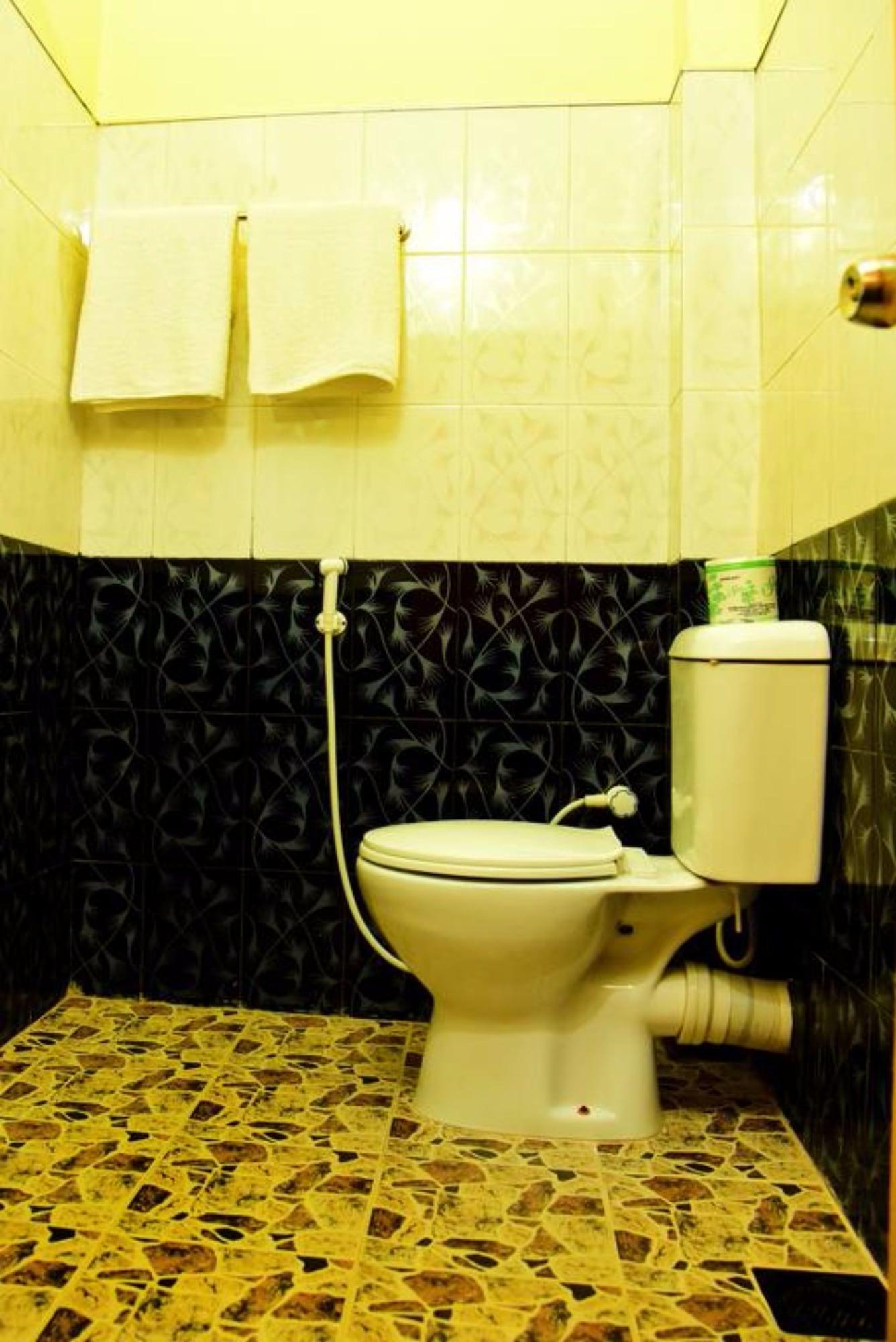 אנוראדפורה Hotel Moonstone מראה חיצוני תמונה
